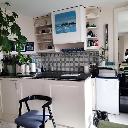 Appartement de charme sur le Port de Marseillan Extérieur photo